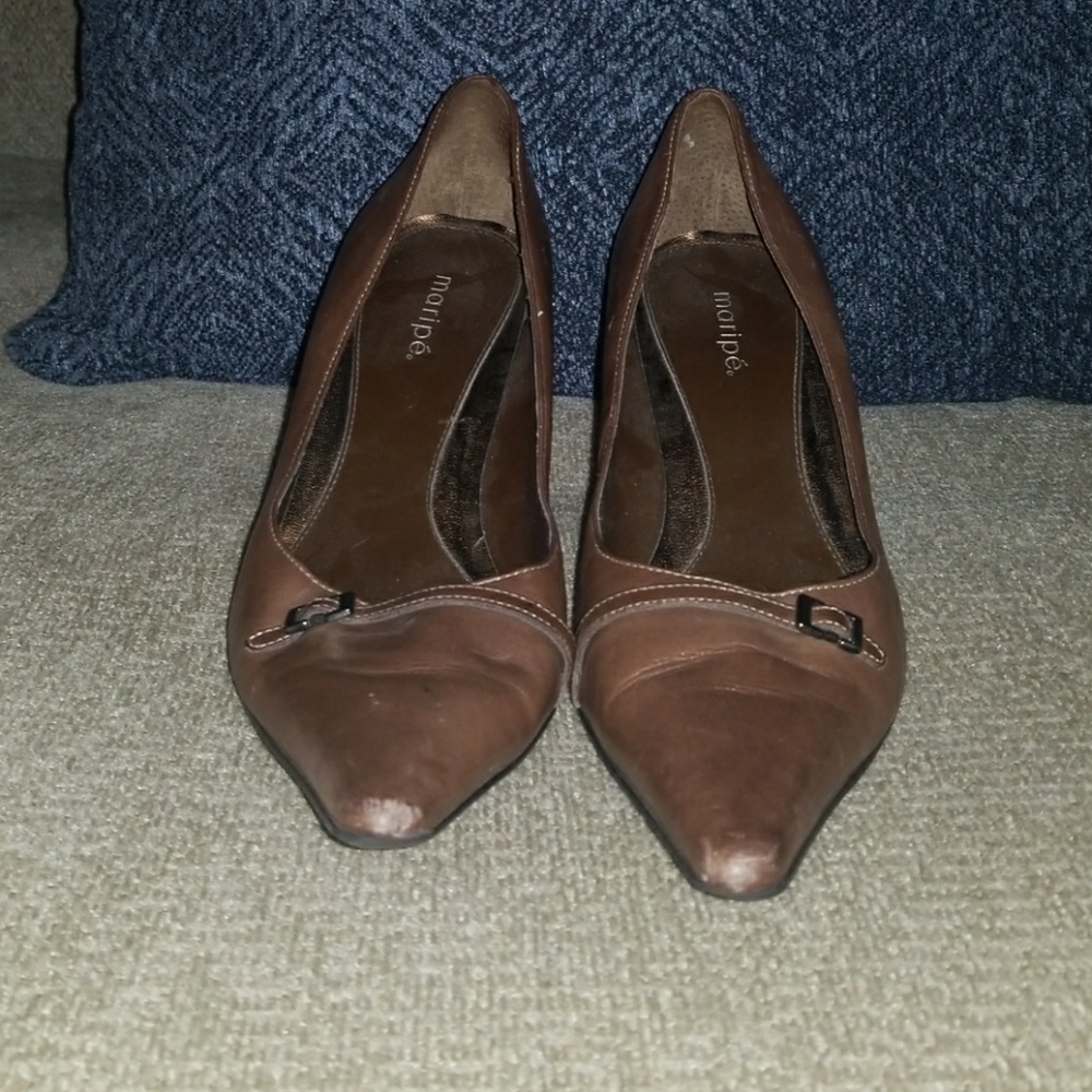 Pointy toe heels - Picture 2 of 4