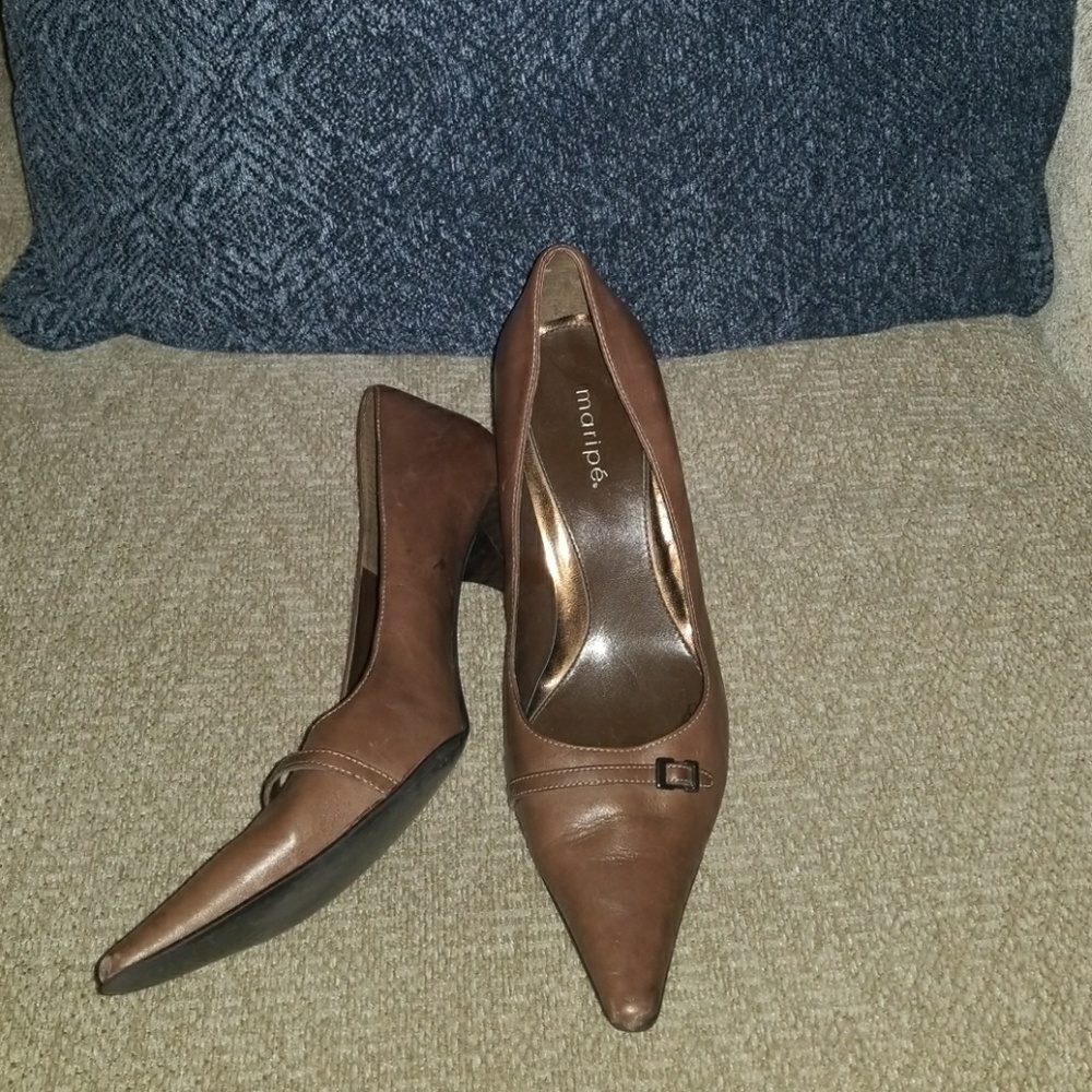 Pointy toe heels - Picture 3 of 4
