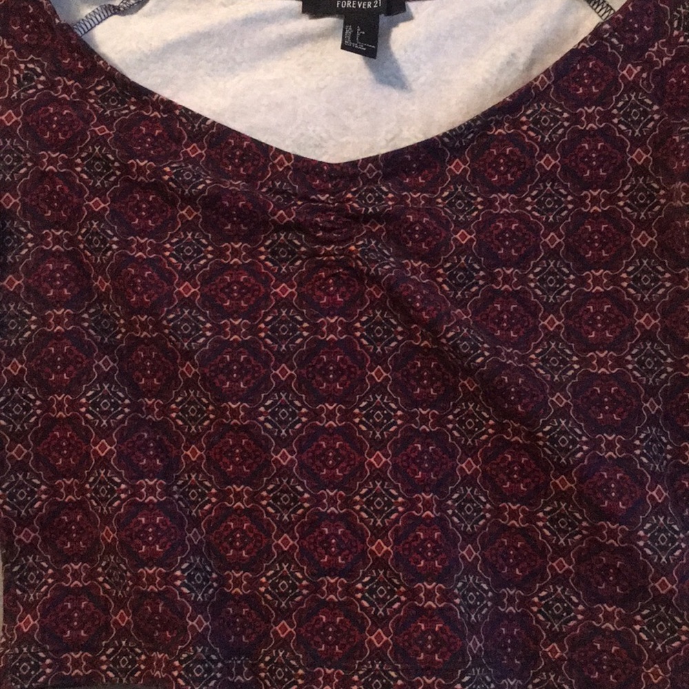 Patterned crop top - Picture 2 of 2