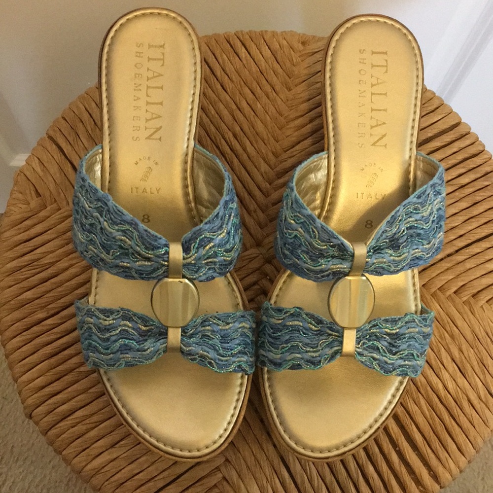 ITALIAN SHOEMAKERS WEDGE SANDALS.