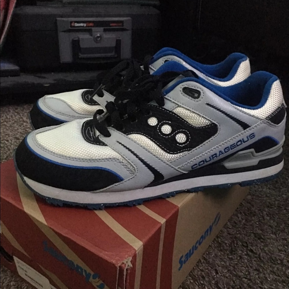 Saucony courageous