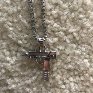 2 supreme chains for cheap