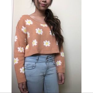 White Daisy Cropped Sweater
