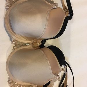 Set of 3 Chantelle Bras
