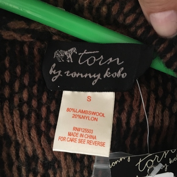 Ronny Kobo Zig Zag Cardigan - Picture 3 of 7