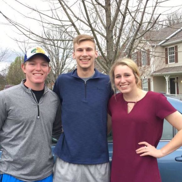 Meet your Posher, Matt - Picture 1 of 1