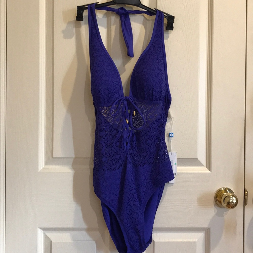 NWT one-piece swimsuit Size 8