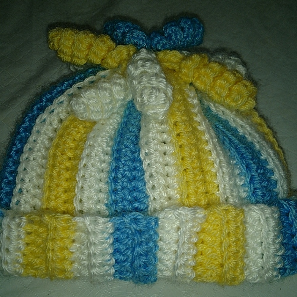 Curly Q Hat