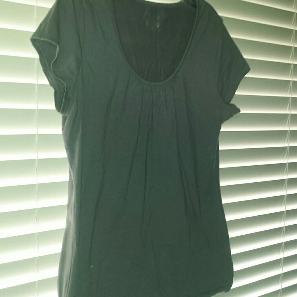 Merona tshirt, size L