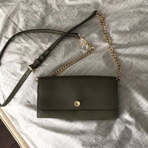 Michael Kors Jet Set Travel clutch wallet on chain