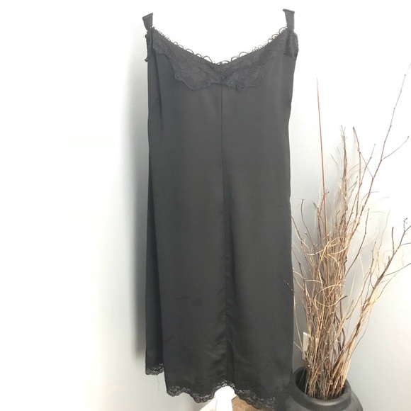 Black Slip Dress - Glamour X Lane Bryant - Picture 3 of 8