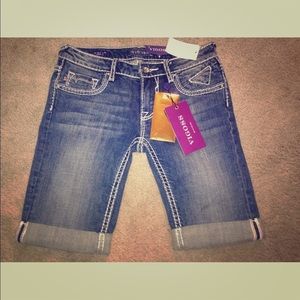 NWT Premium Vigoss New York Bermuda Shorts sz 25