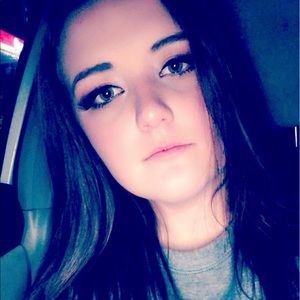 Meet your Posher, Alli