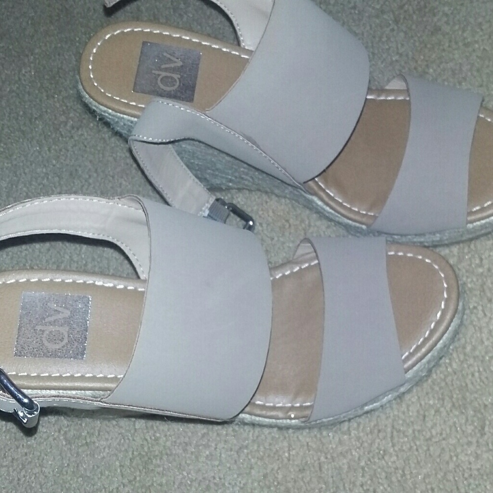 Target dv brand wedges