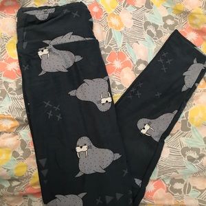 Lularoe leggings