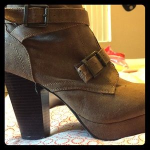 Boots ( New never worn)