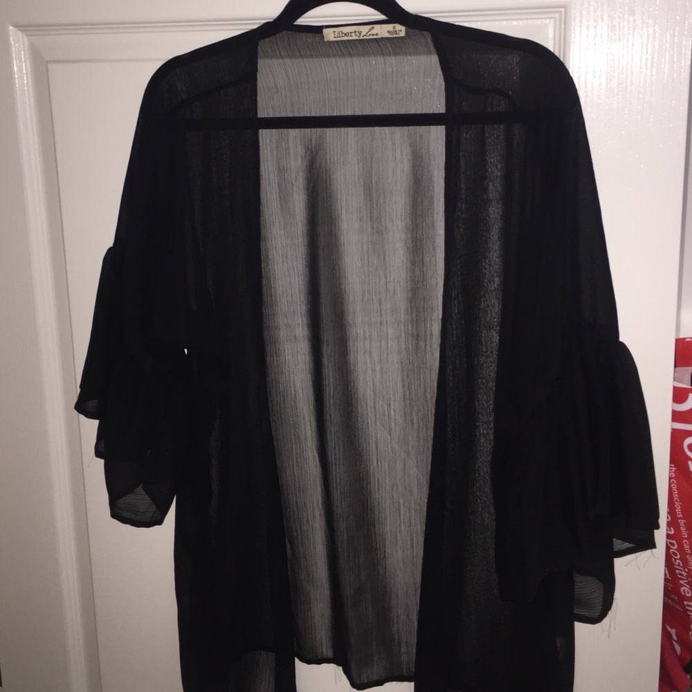 RUE 21 beautiful black kimono