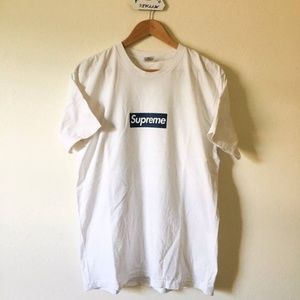 Supreme Yankees Box Logo Tee