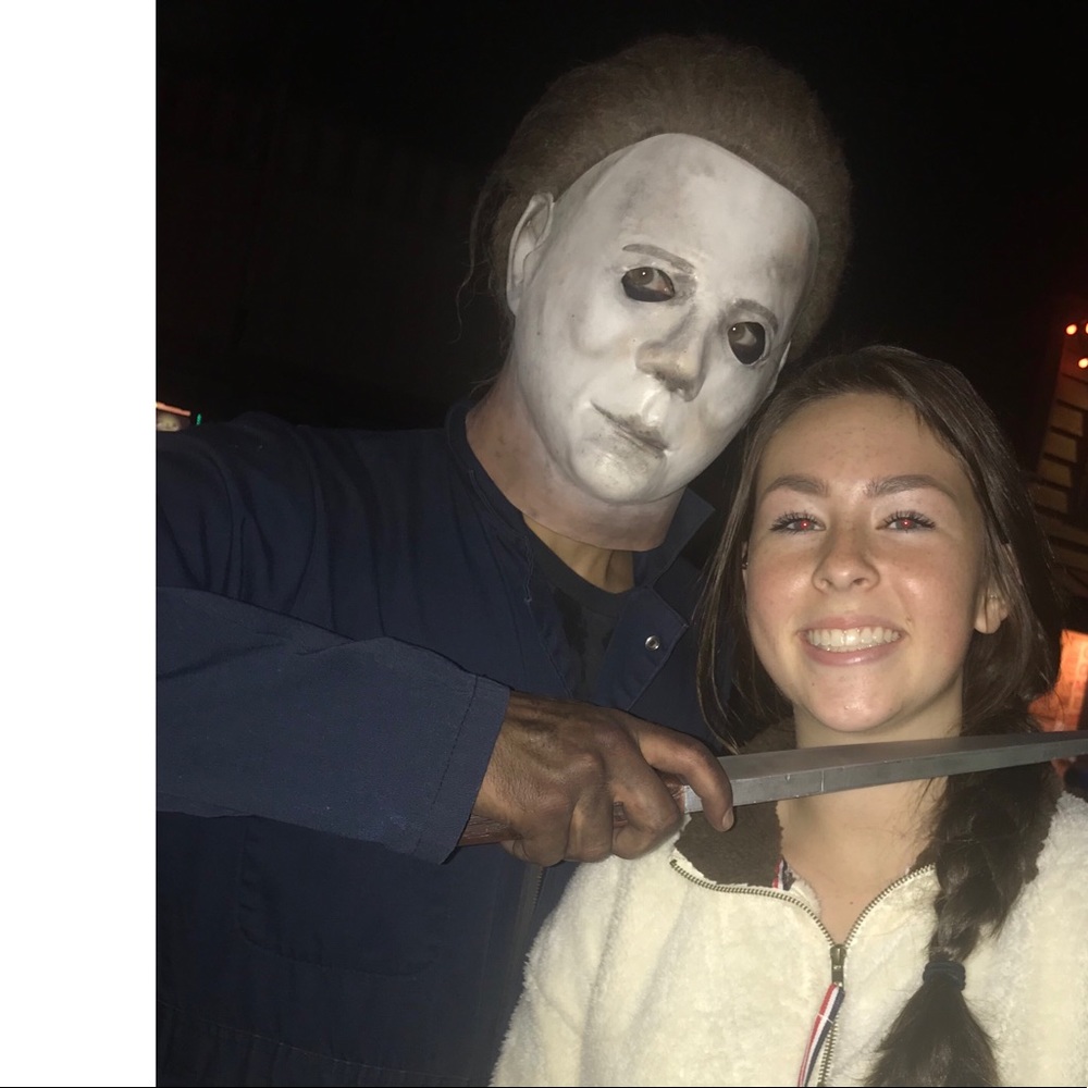 Meet your Posher, Olivia