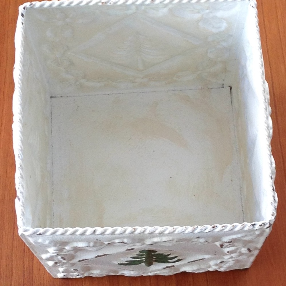 Holiday container - Picture 5 of 5