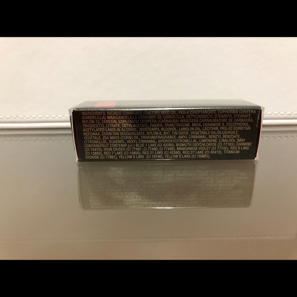 Elizabeth Arden Lipstick Iced Coffee - Picture 5 of 5