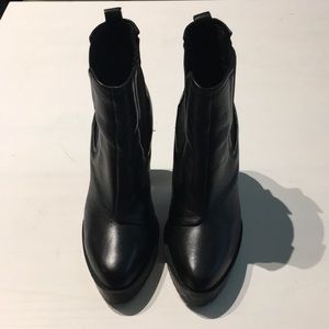 Diesel Black Leather Ankle Boots - Size 35(fit 36)