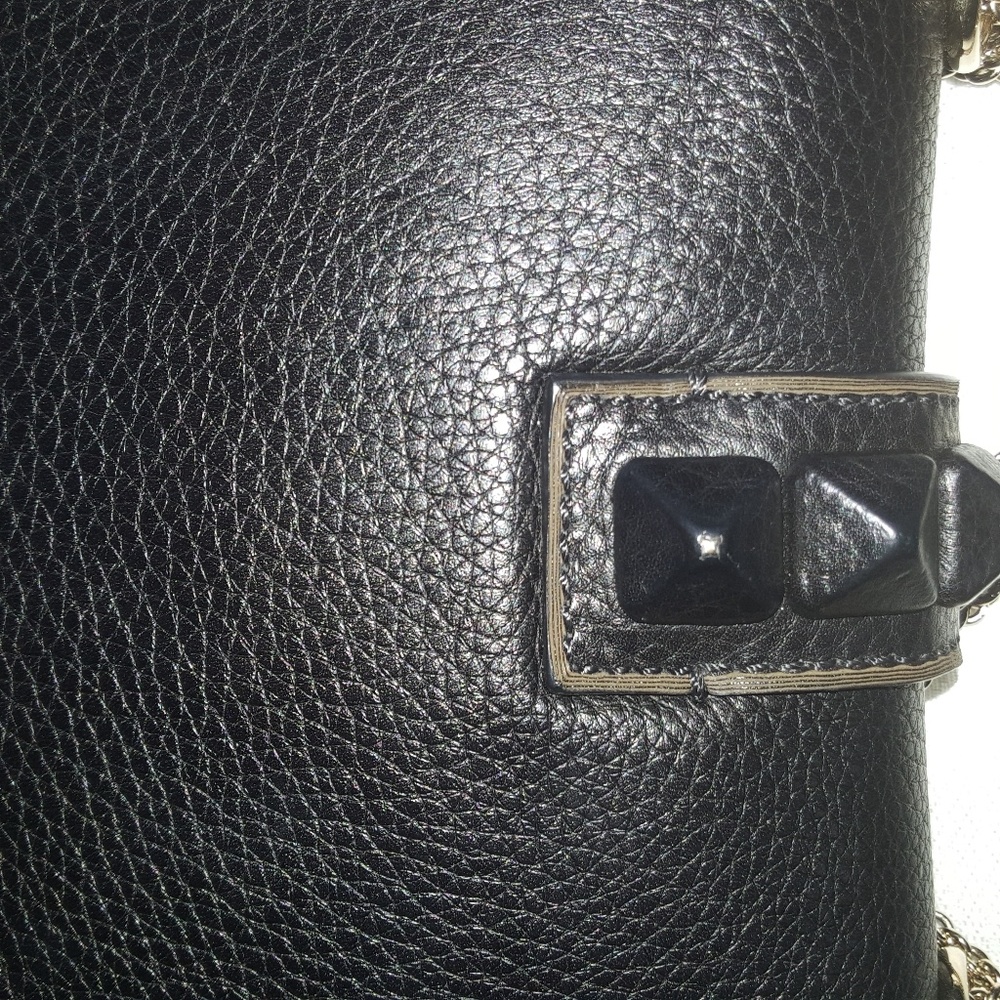 Valentino garvani bag - Picture 4 of 7
