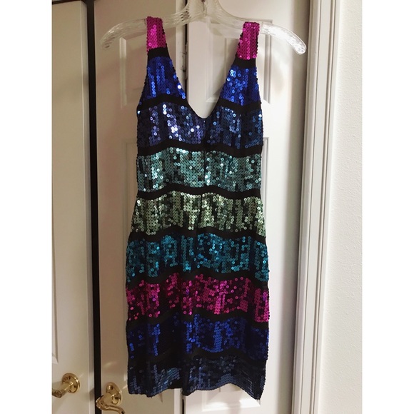 SALE!! 🎀❤️ Multicolor Sequin Dress - Picture 3 of 4