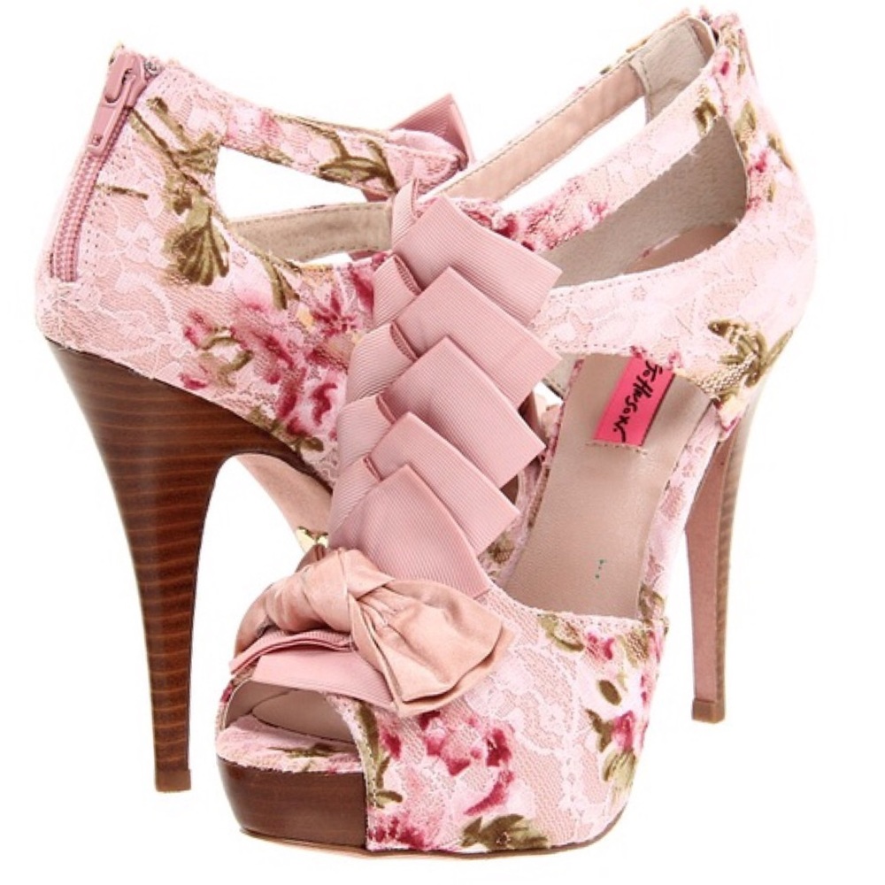 NEW Betsey Johnson Iconnn L - Blush floral lace 10