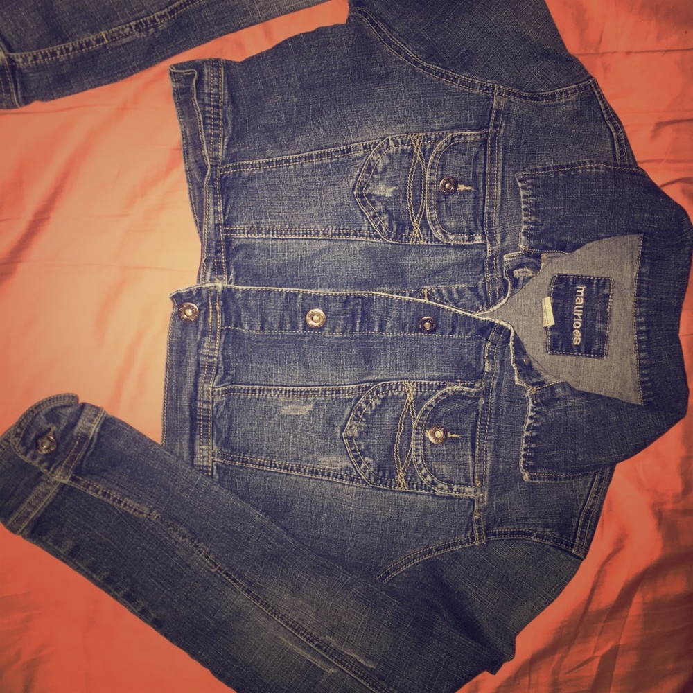 Cropped jean jacket !