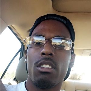 Meet your Posher, Kevon