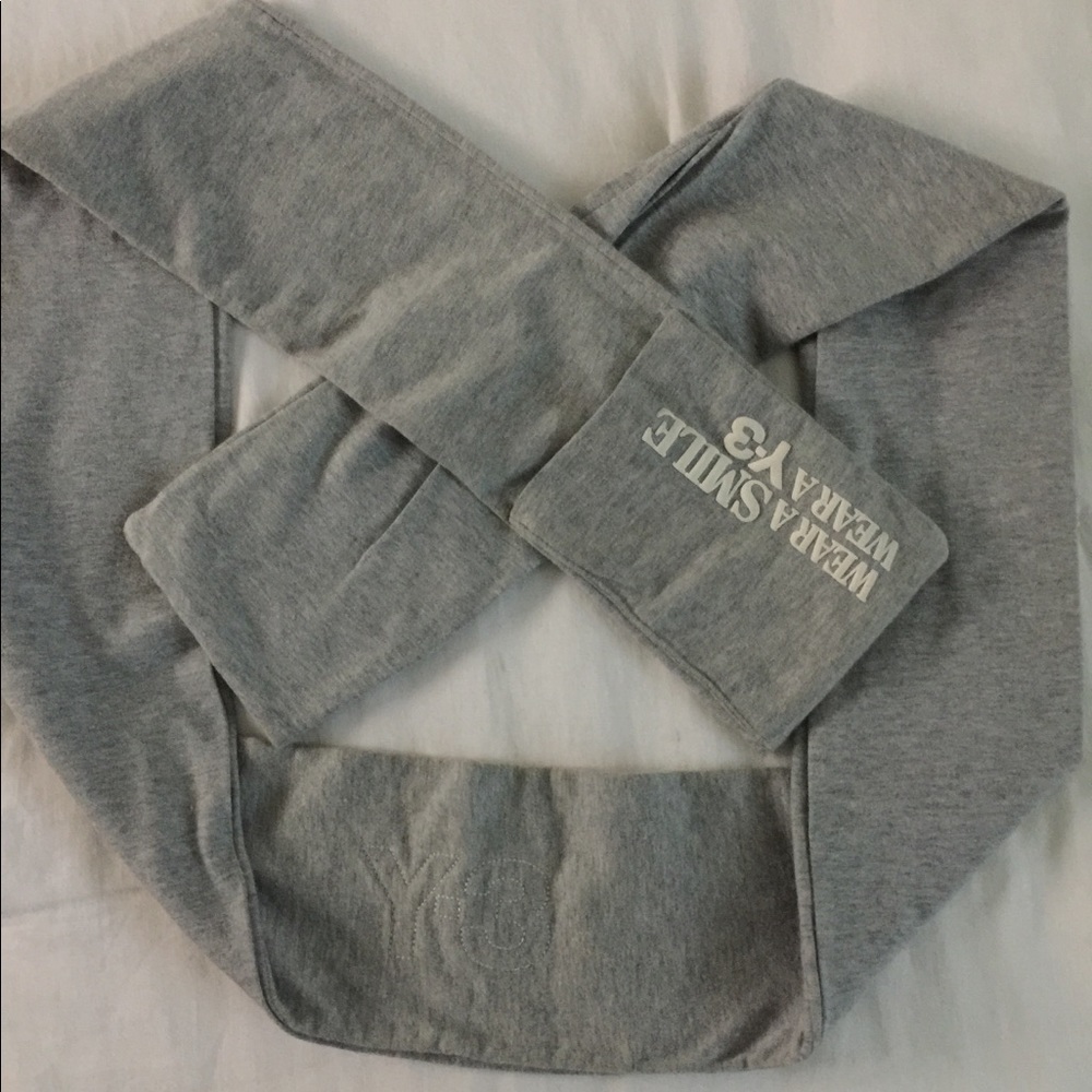 Y-3 adidas grey scarf