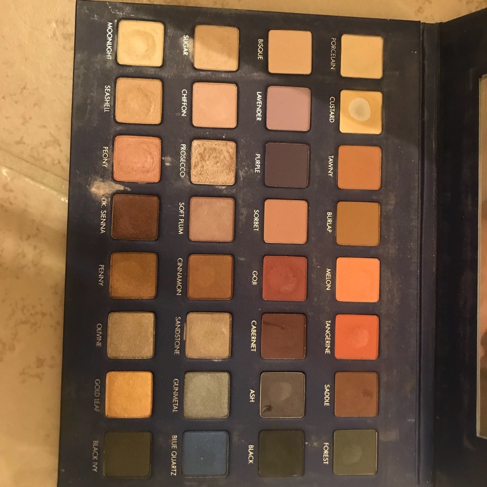 LORAC MEGA PRO 2