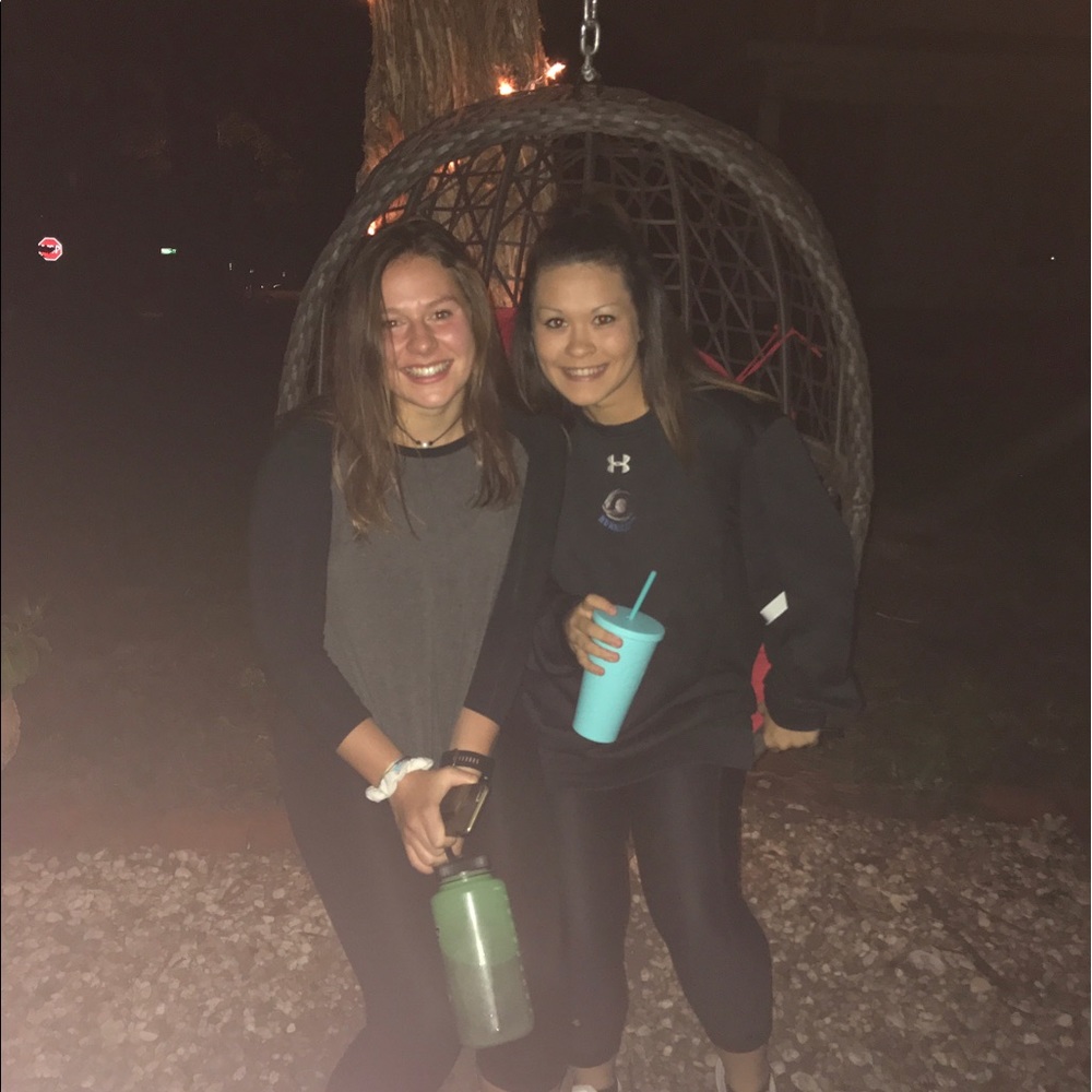 Meet your Posher, Brooke