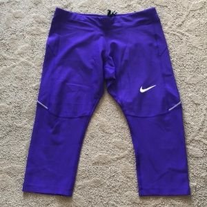 Purple Nike crop leggings