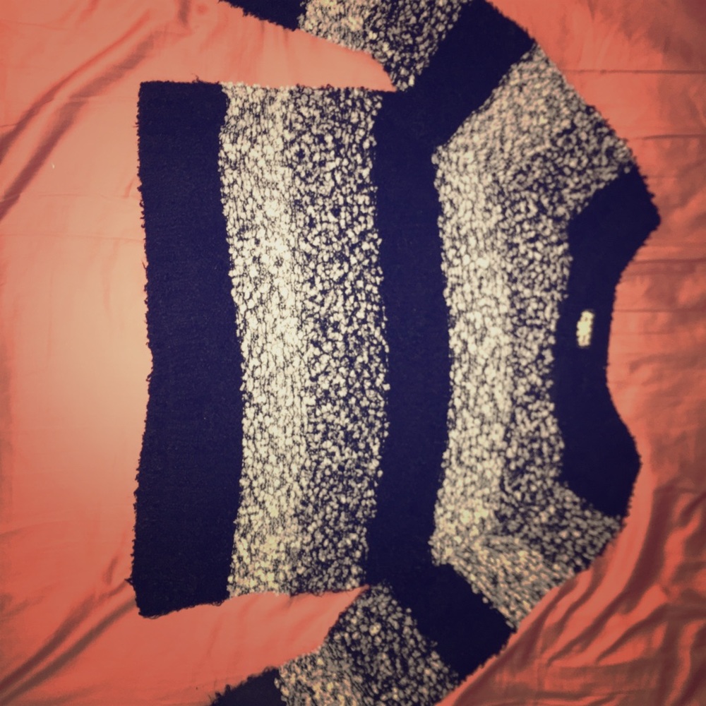 Striped Cropped sweater