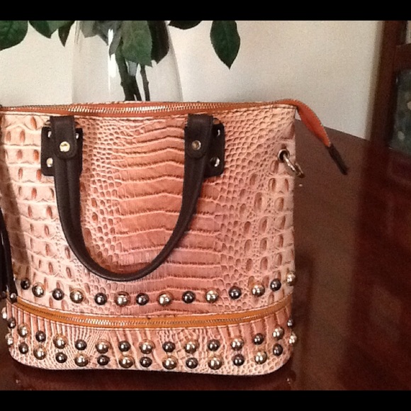 Designer look handbag - Picture 4 of 4