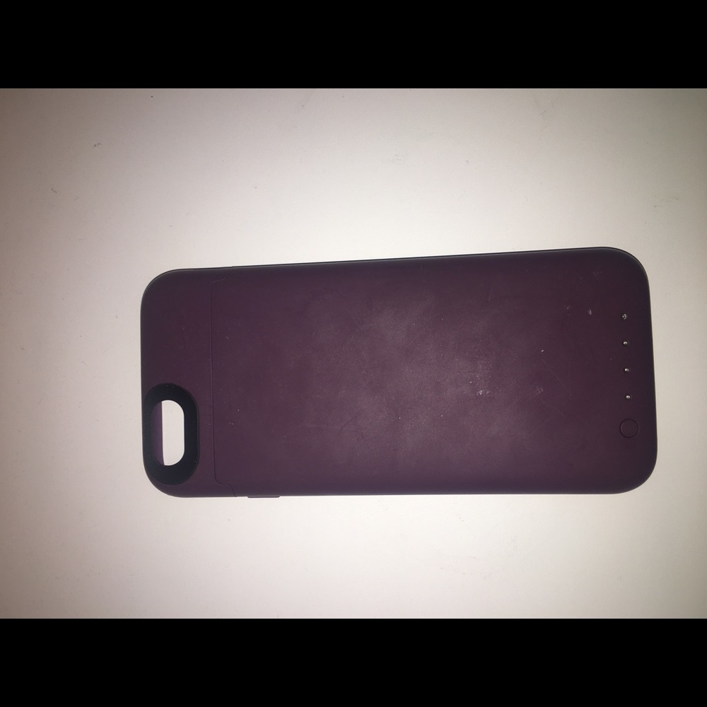 Purple 80% charging mophie case