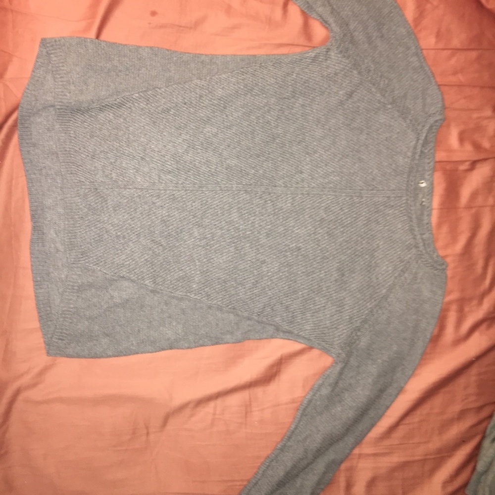 Cute grey sweater