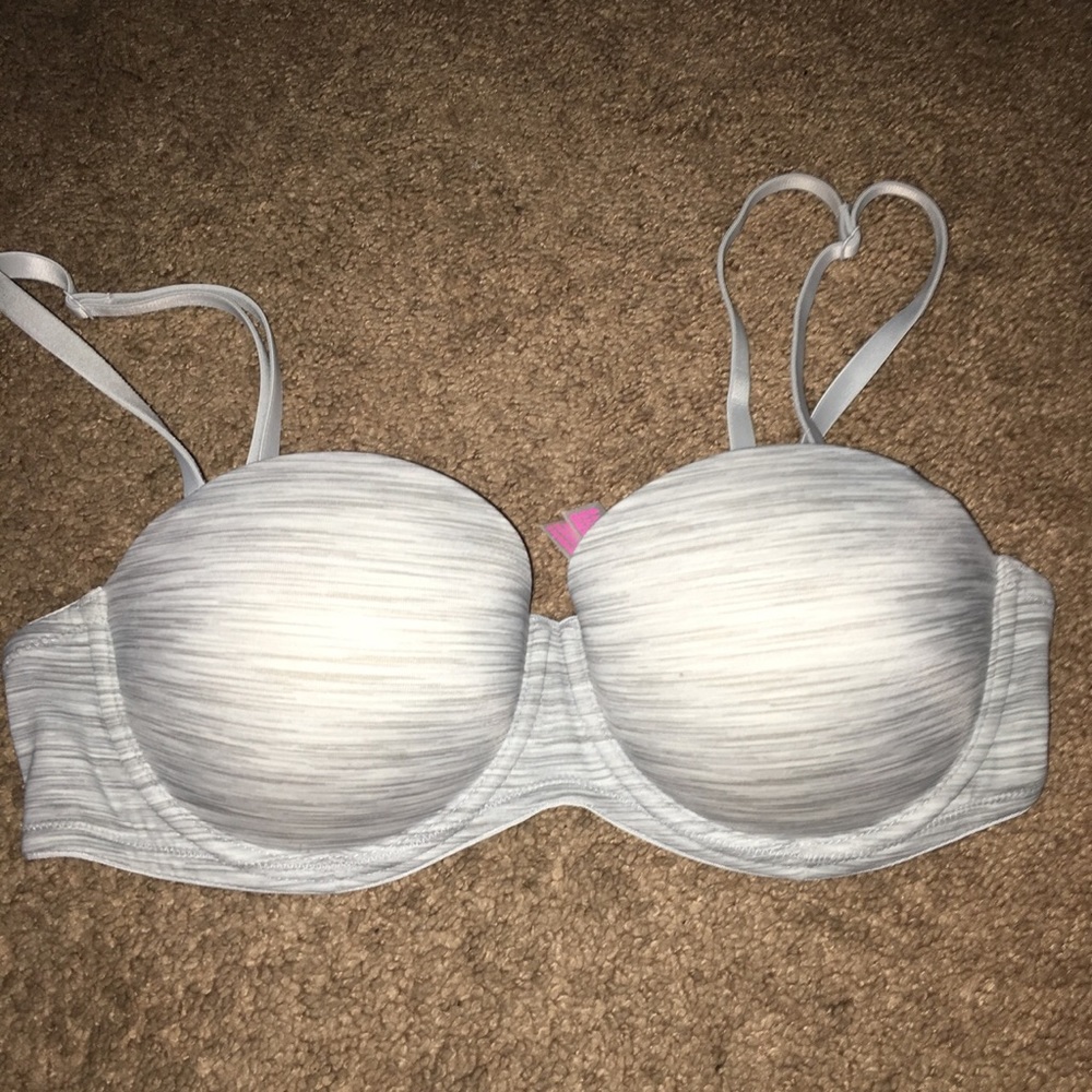pink bra