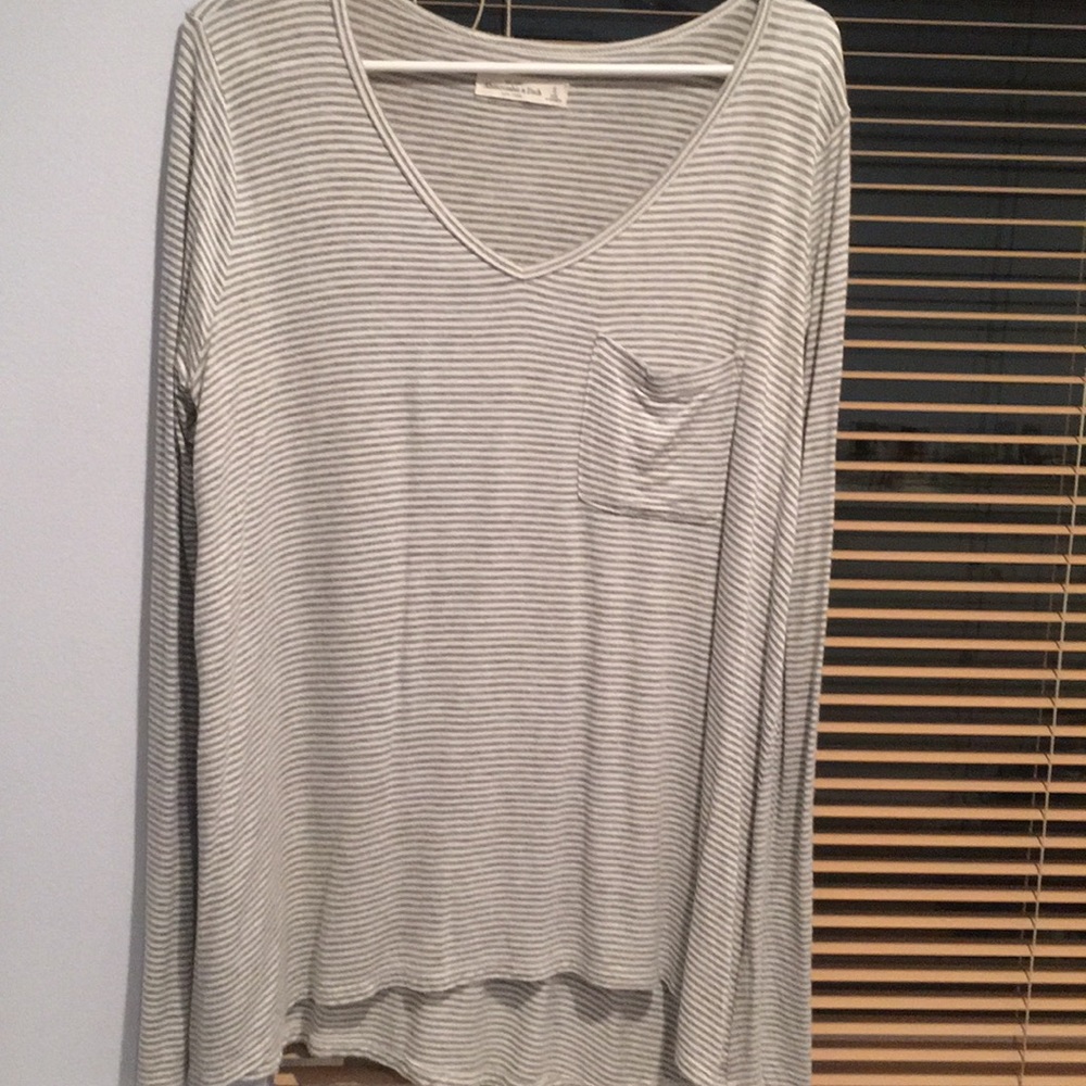 Cute Abercrombie shirt