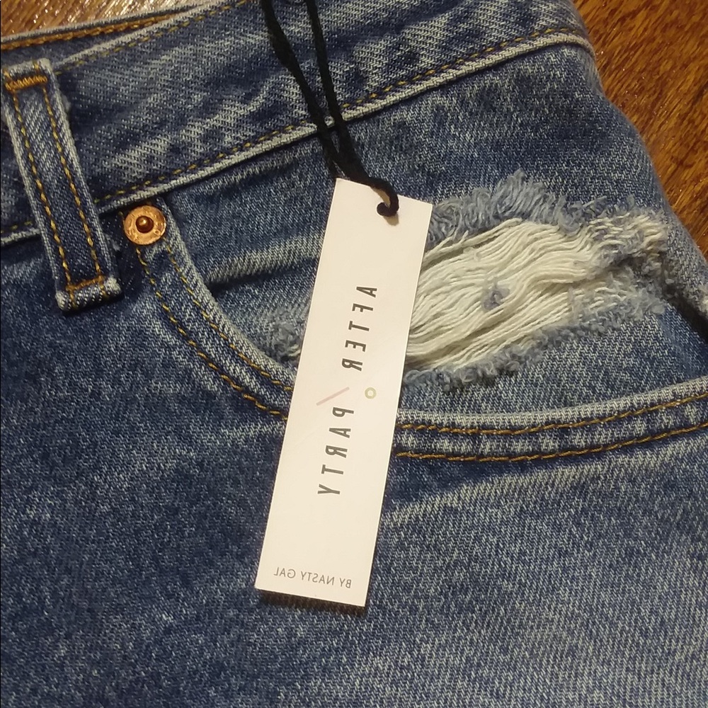 Nasty Gal After Party Destroyed Levis Floral 32 - Picture 6 of 8