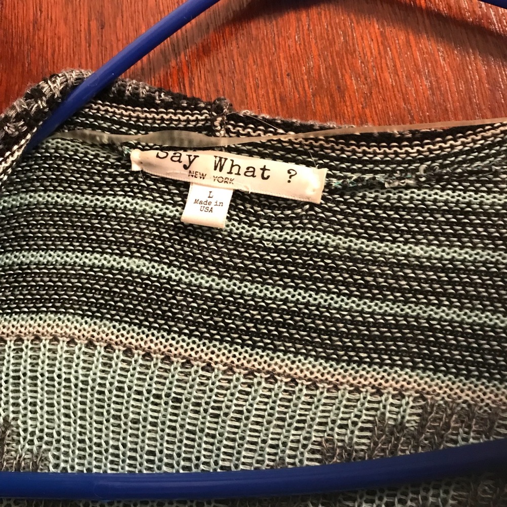 Cardigan - Picture 2 of 4
