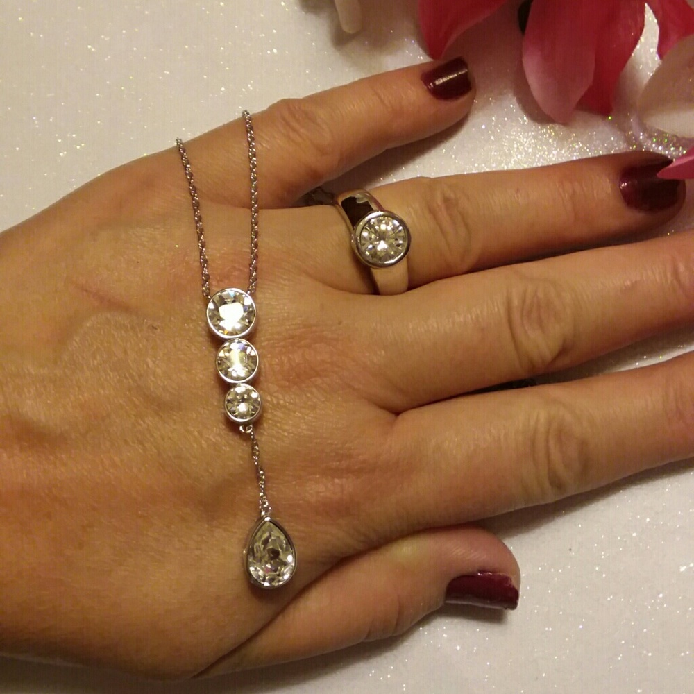 Swarovski  Element Necklace & Ring Set