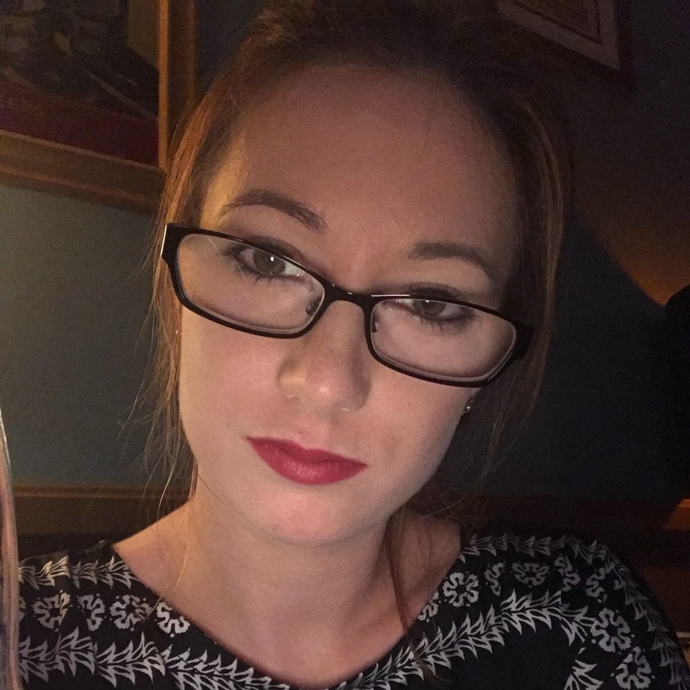 Meet your Posher, Nikki