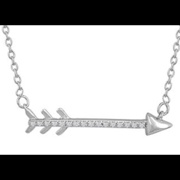 ❤️ DIAMOND STERLING SILVER ARROW NECKLACE - Picture 2 of 3