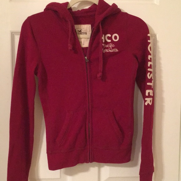 Hollister Jackets & Blazers - ♥️Hollister zip up hoodie.