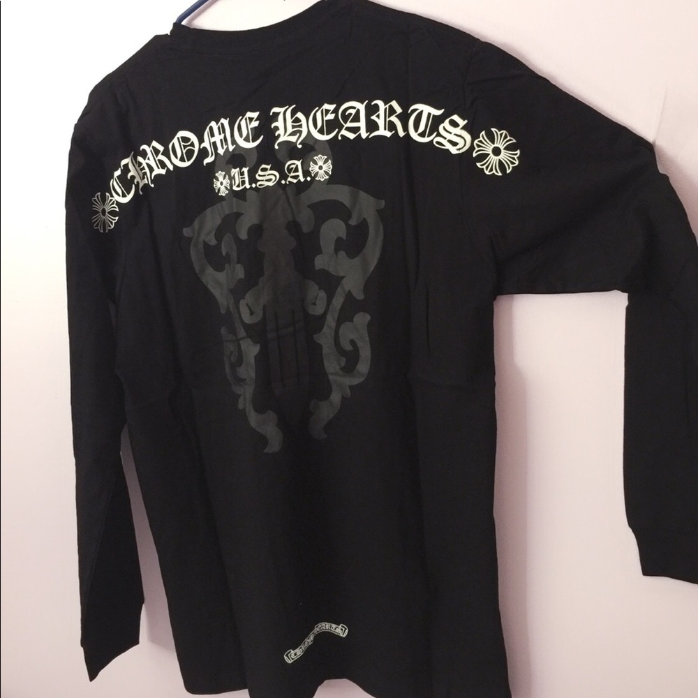 Chrome heart log sleeve designer T shirts Size XL
