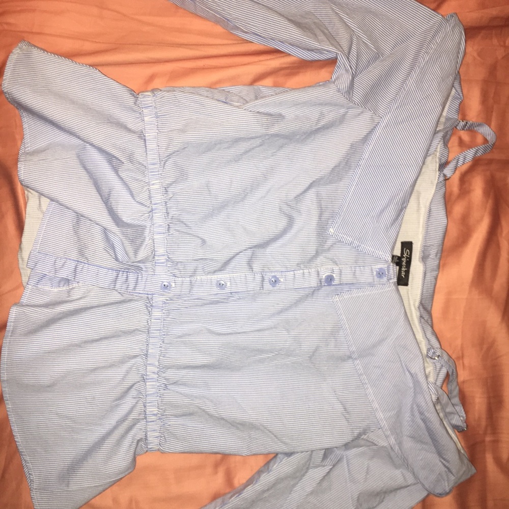 Cute blouse