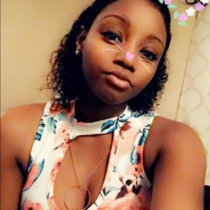 Meet your Posher, Charnell